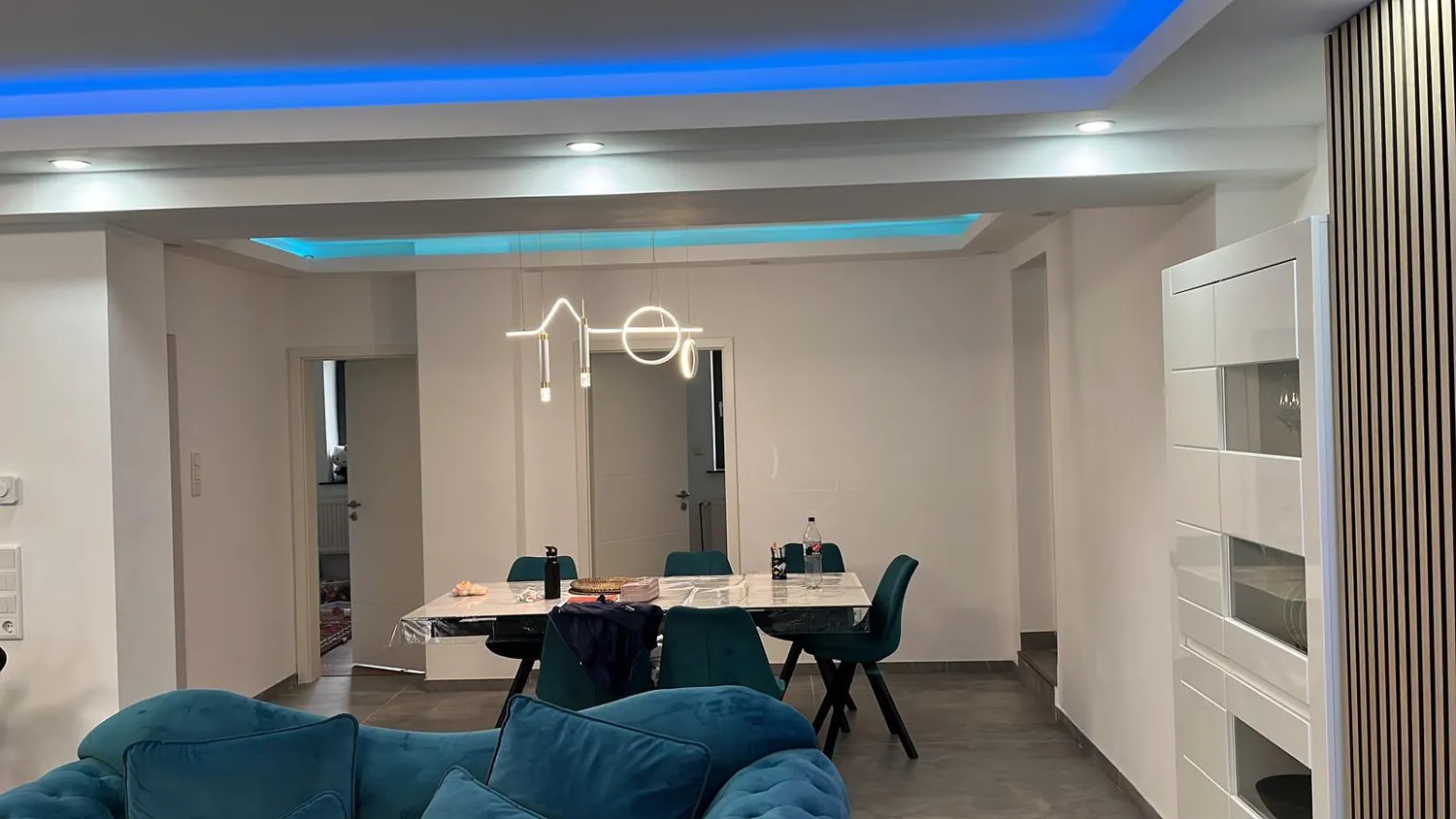 5 Zimmer Wohnung mit 125 m² in Düsseldorf – Bild 1