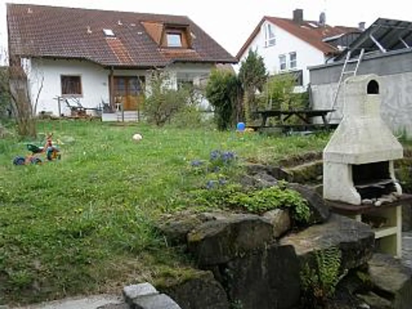 2 Zimmer Wohnung mit 70 m² in Nürtingen – Bild 2