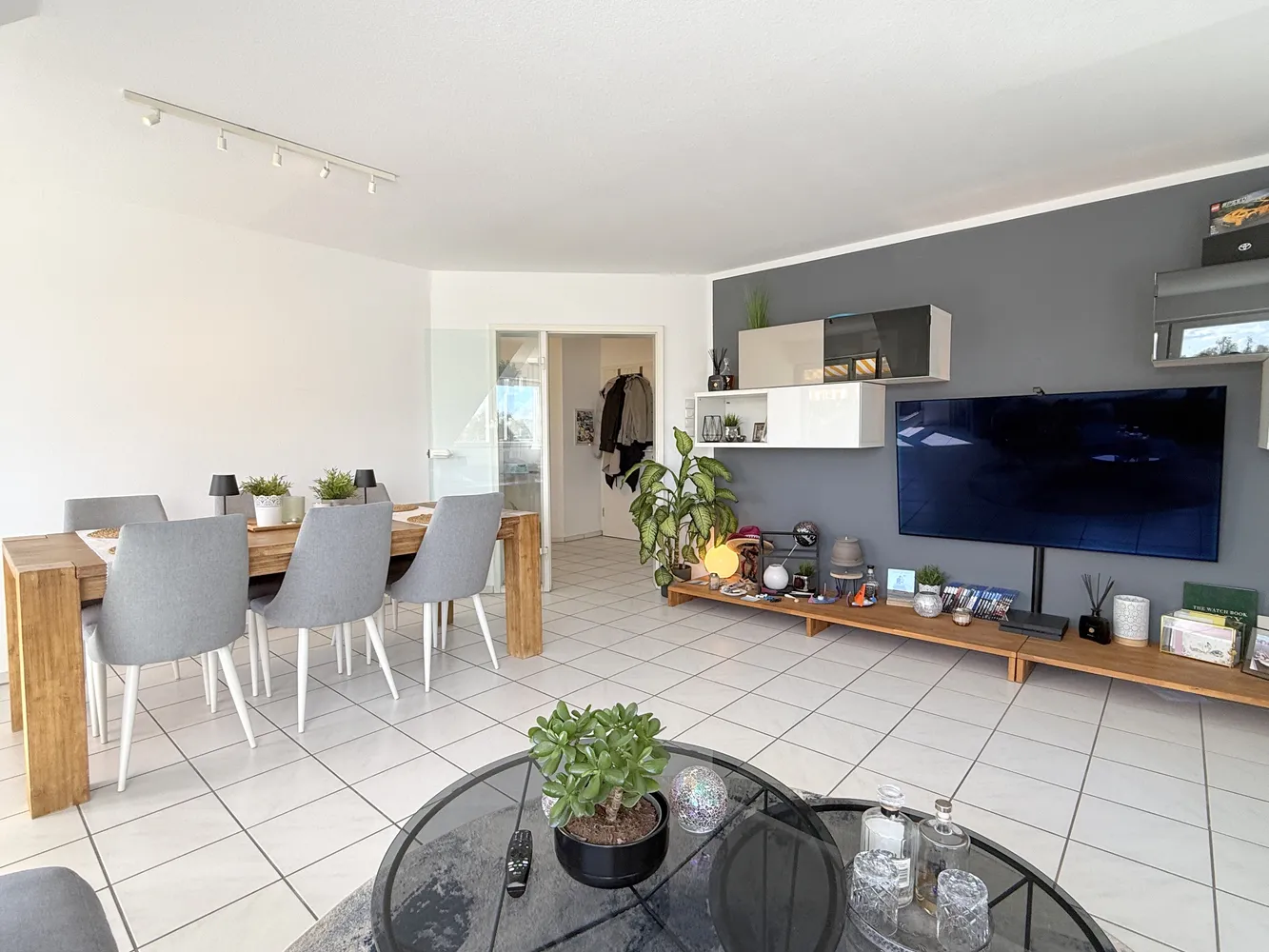 2 Zimmer Wohnung mit 90 m² in Neuss – Bild 5