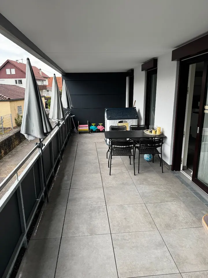 3 Zimmer Wohnung mit 94 m² in Nürtingen – Bild 2