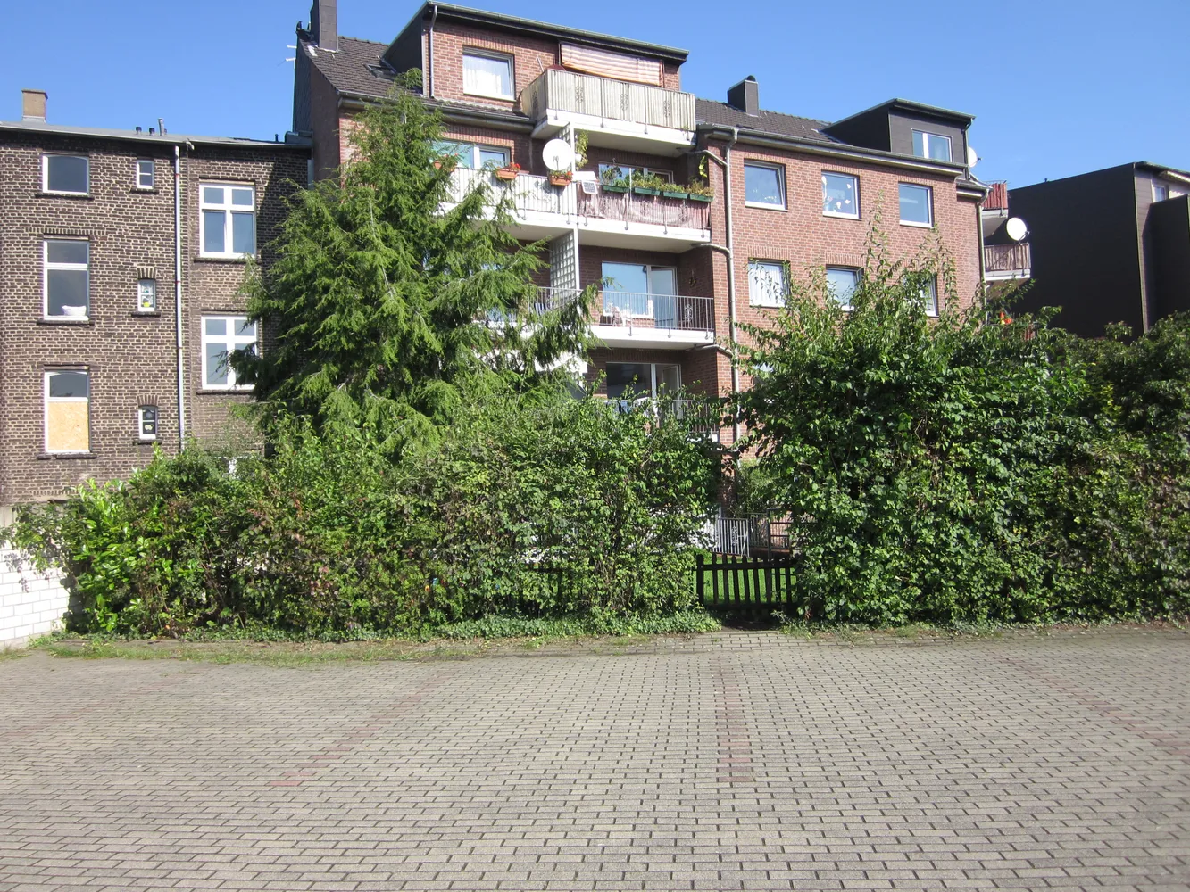 4 Zimmer Wohnung mit 95 m² in Oberhausen – Bild 1