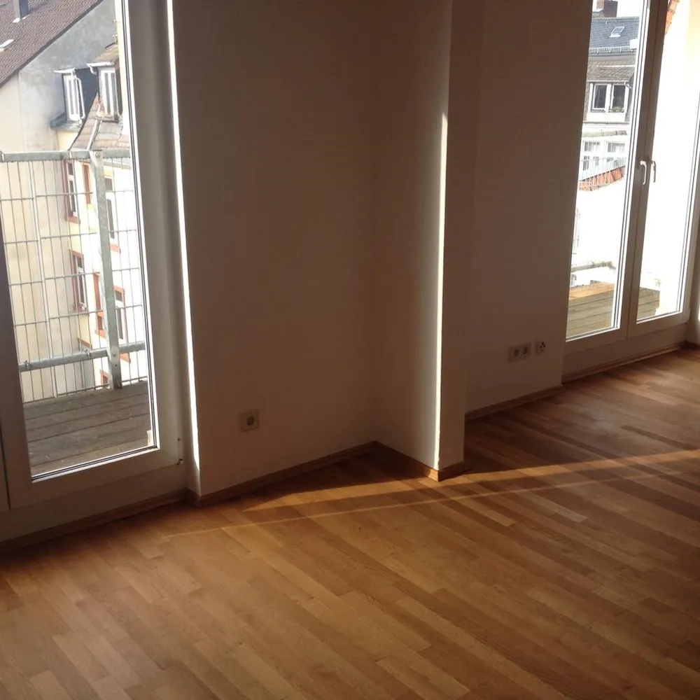 3 Zimmer Wohnung mit 78 m² in Frankfurt am Main – Bild 4