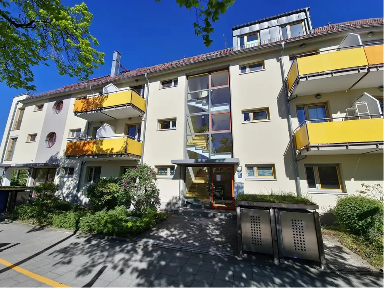 3 Zimmer Wohnung mit 65 m² in München – Bild 1