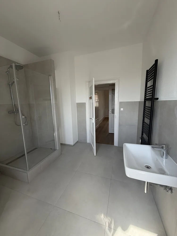 2 Zimmer Wohnung mit 80 m² in Karlsruhe – Bild 12
