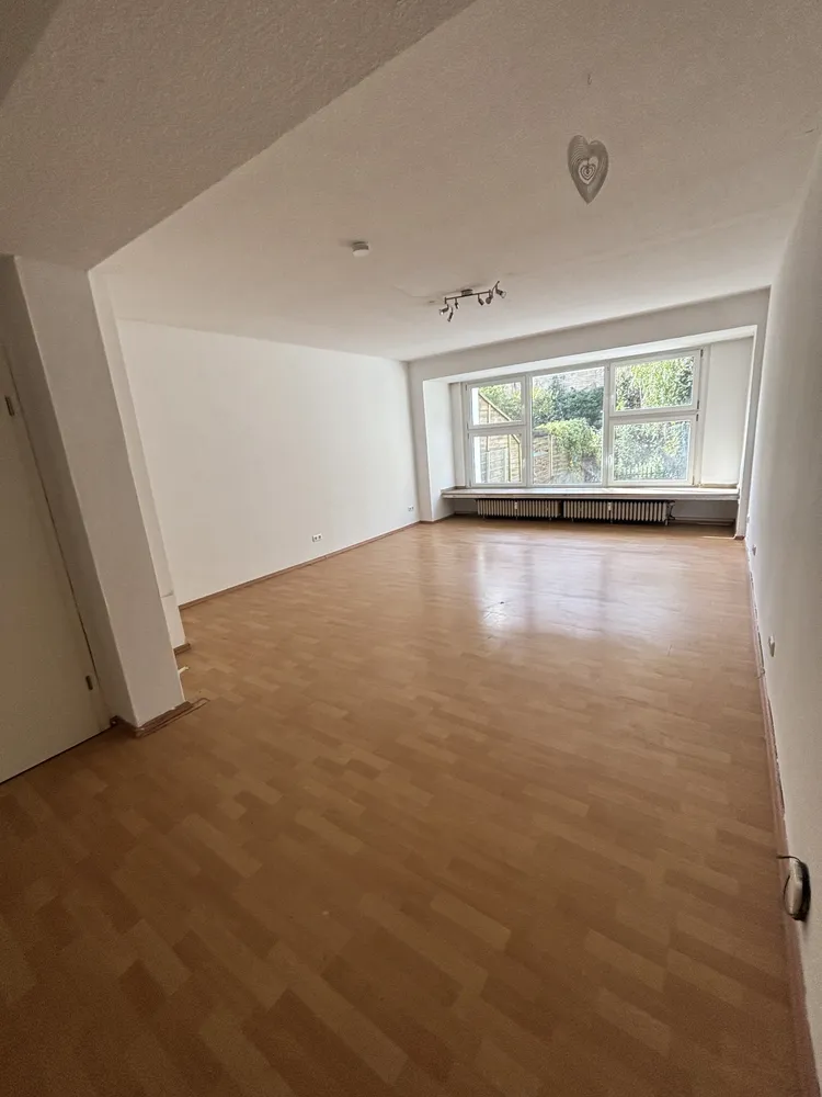 5 Zimmer Wohnung mit 125 m² in Oberhausen – Bild 1