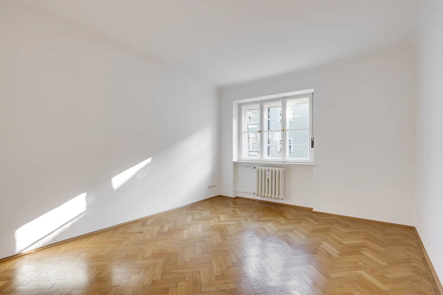 4 Zimmer Wohnung mit 110 m² in München – Bild 7
