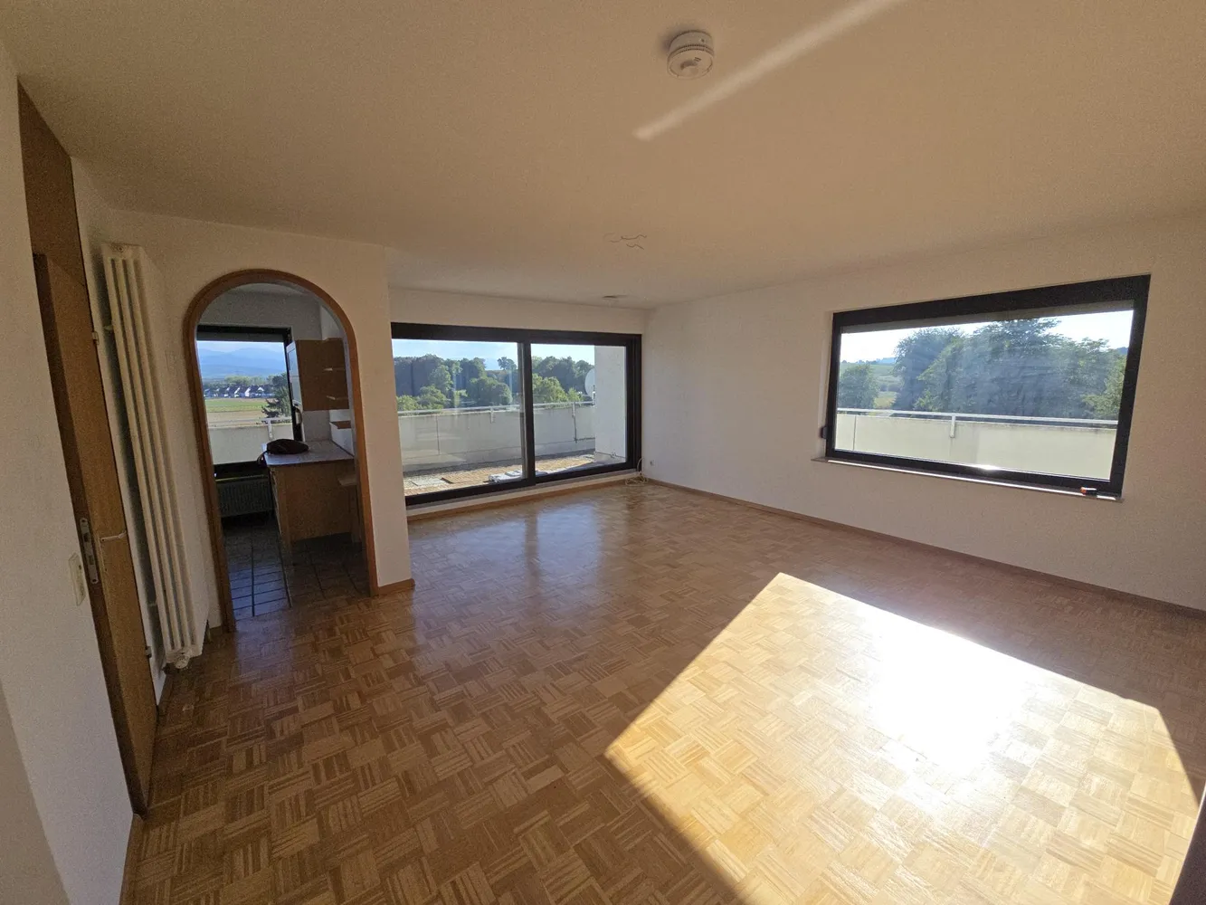 2 Zimmer Wohnung mit 77 m² in Freiburg im Breisgau – Bild 3