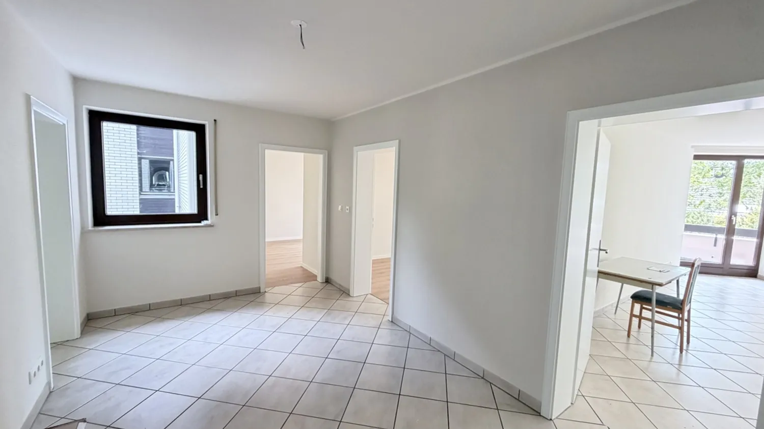 4 Zimmer Wohnung mit 98 m² in Augsburg – Bild 7
