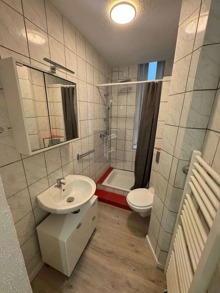 WG-Zimmer mit 30 m² in Düsseldorf – Bild 8
