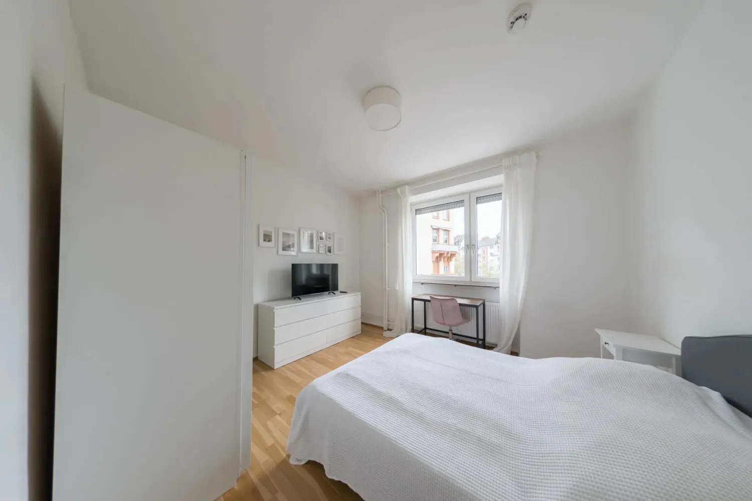 WG-Zimmer mit 14 m² in Frankfurt am Main – Bild 1