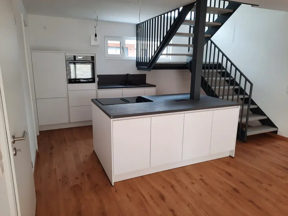 3 Zimmer Wohnung mit 88 m² in Nürnberg – Bild 2