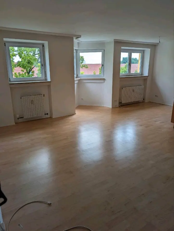 3 Zimmer Wohnung mit 79 m² in Nürnberg – Bild 2