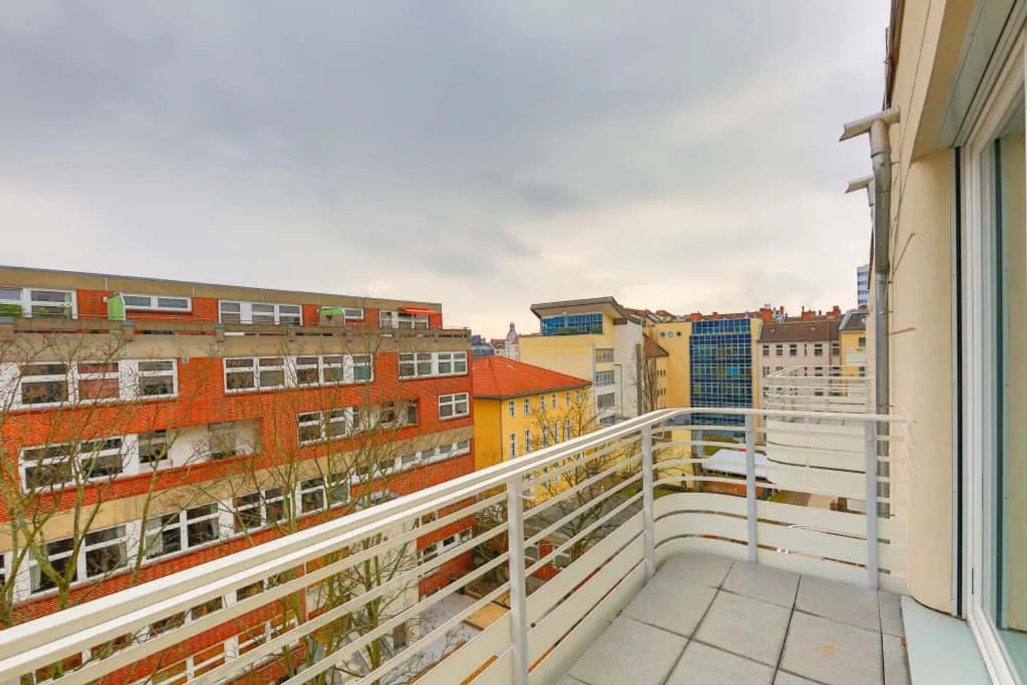 Shared room with 8 m² in Berlin – Photo 5