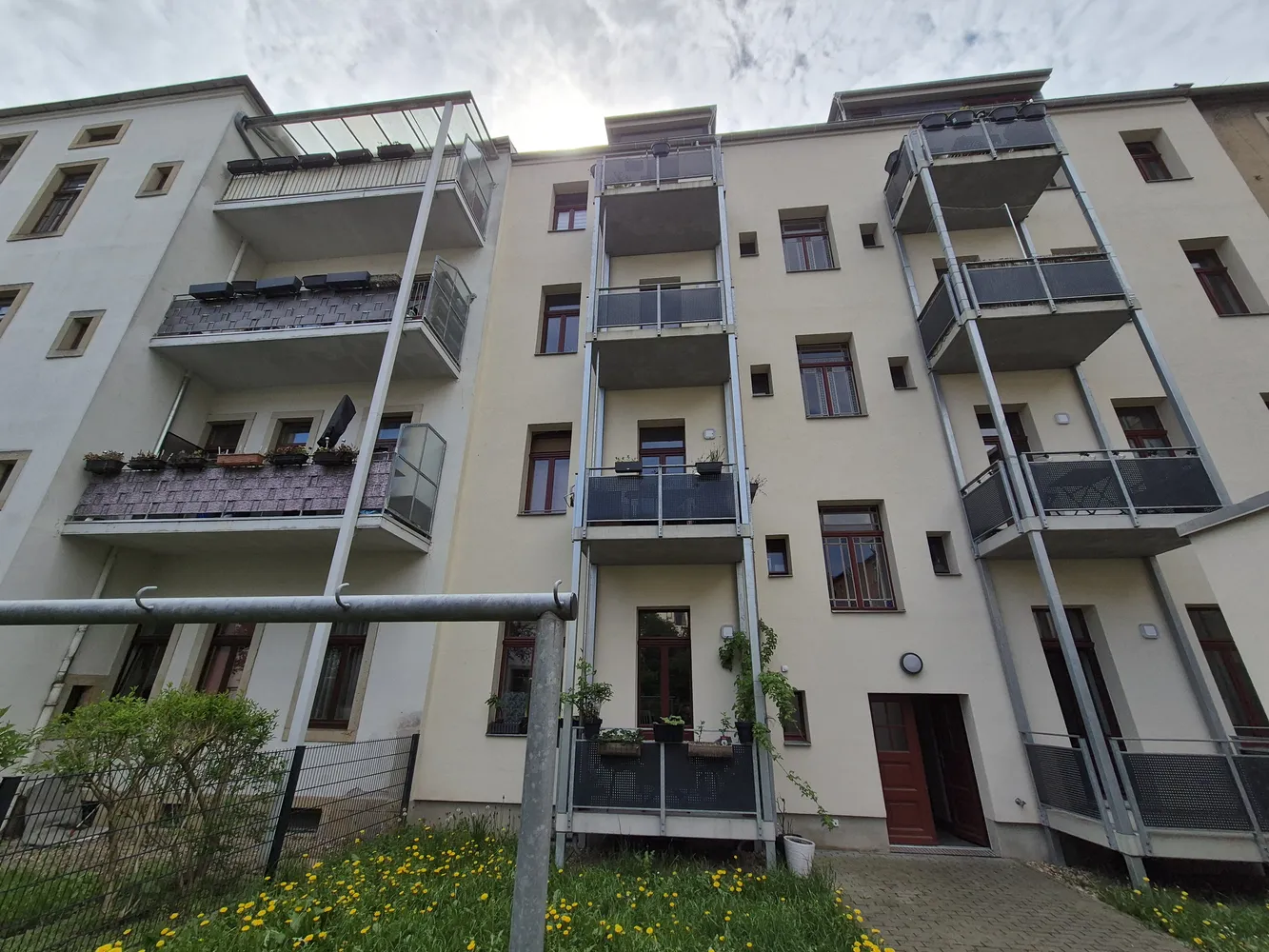 3 Zimmer Wohnung mit 87 m² in Pirna – Bild 2