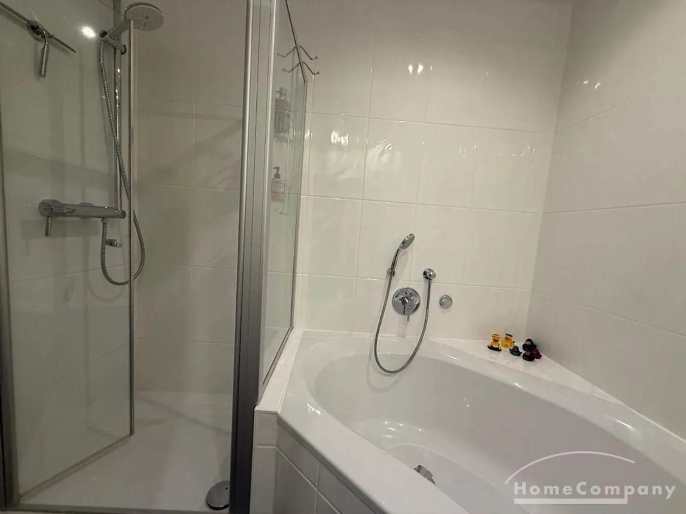 4 Zimmer Wohnung mit 108 m² in Frankfurt am Main – Bild 8