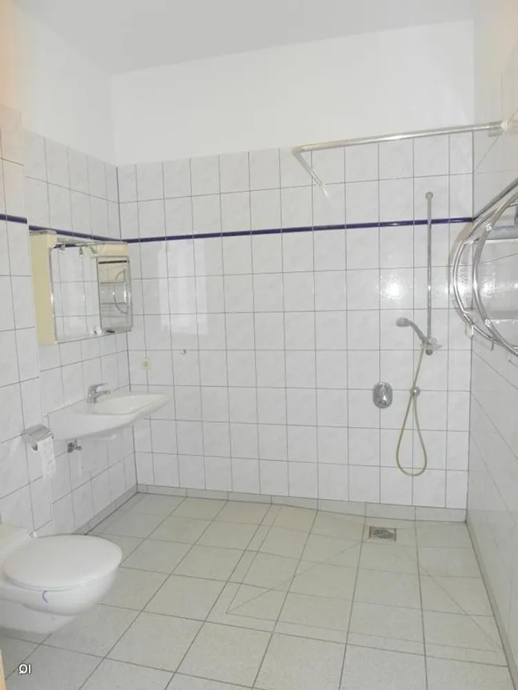 2 room apartment with 64 m² in Radebeul – Photo 3
