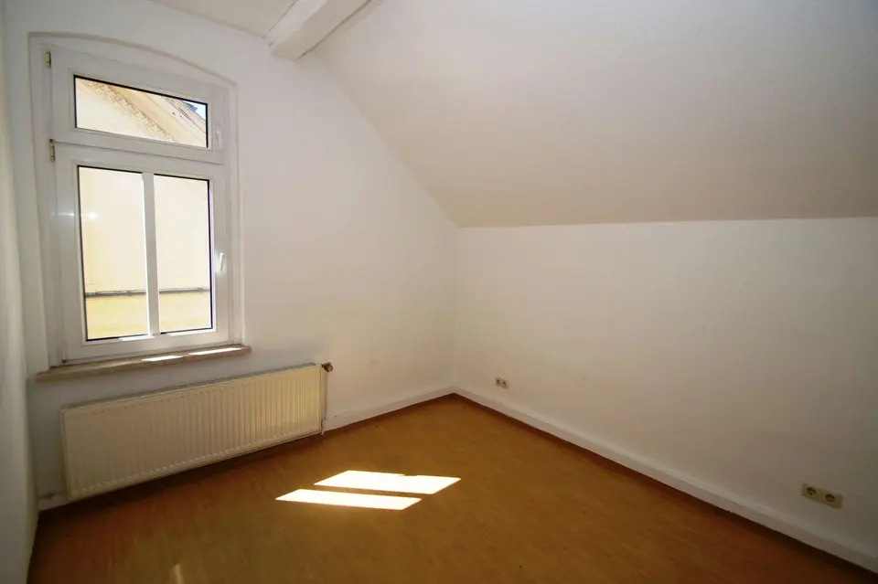 4 Zimmer Wohnung mit 91 m² in Altenburg – Bild 3