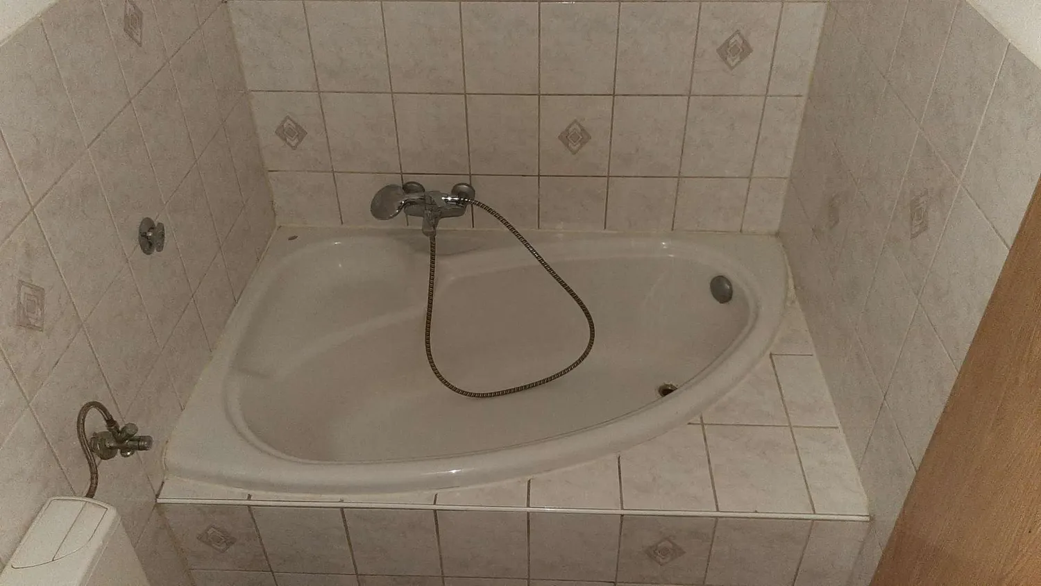 2 room apartment with 61 m² in Duisburg – Photo 7
