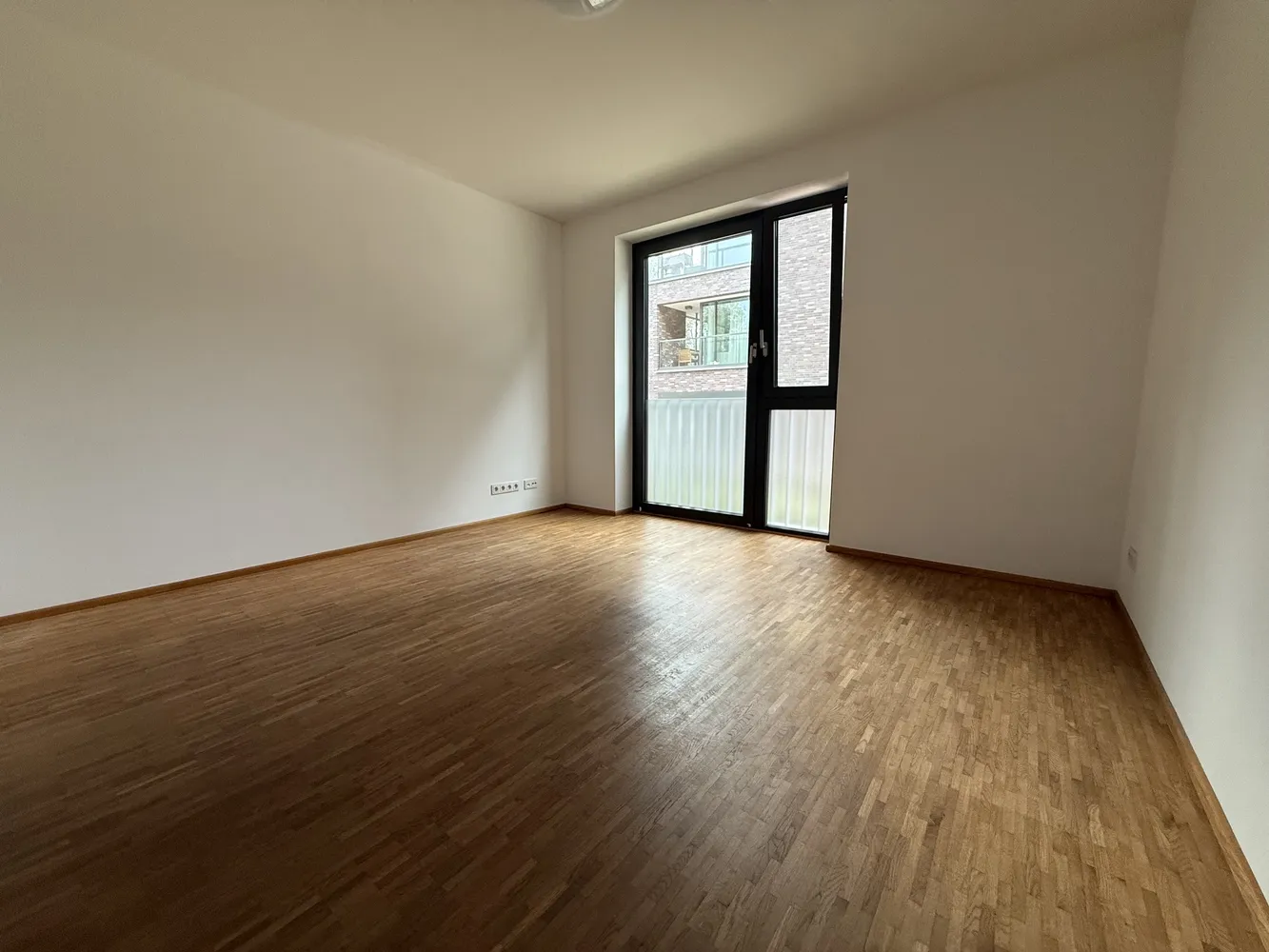4 Zimmer Wohnung mit 134 m² in Hamburg – Bild 2