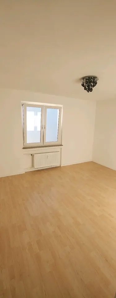 Shared room with 98 m² in Stuttgart – Photo 5