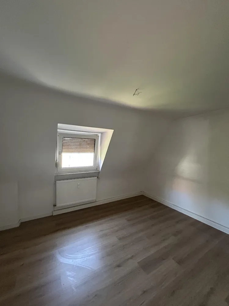 4 Zimmer Wohnung mit 95 m² in Ludwigshafen am Rhein – Bild 4