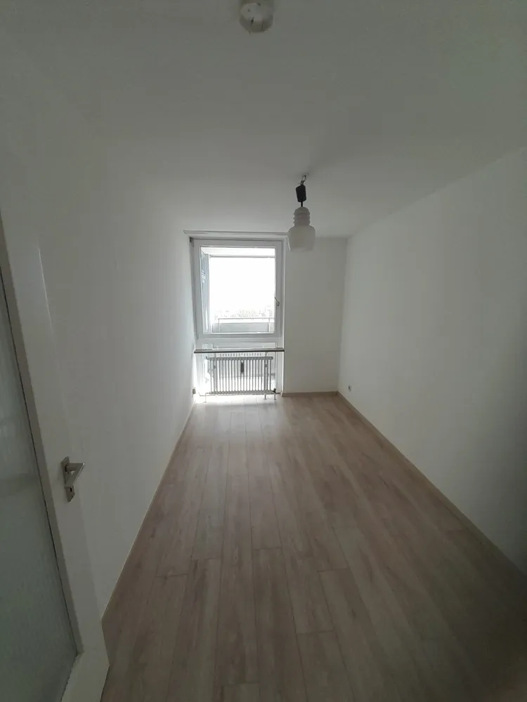 3 room apartment with 72 m² in Munich – Photo 8