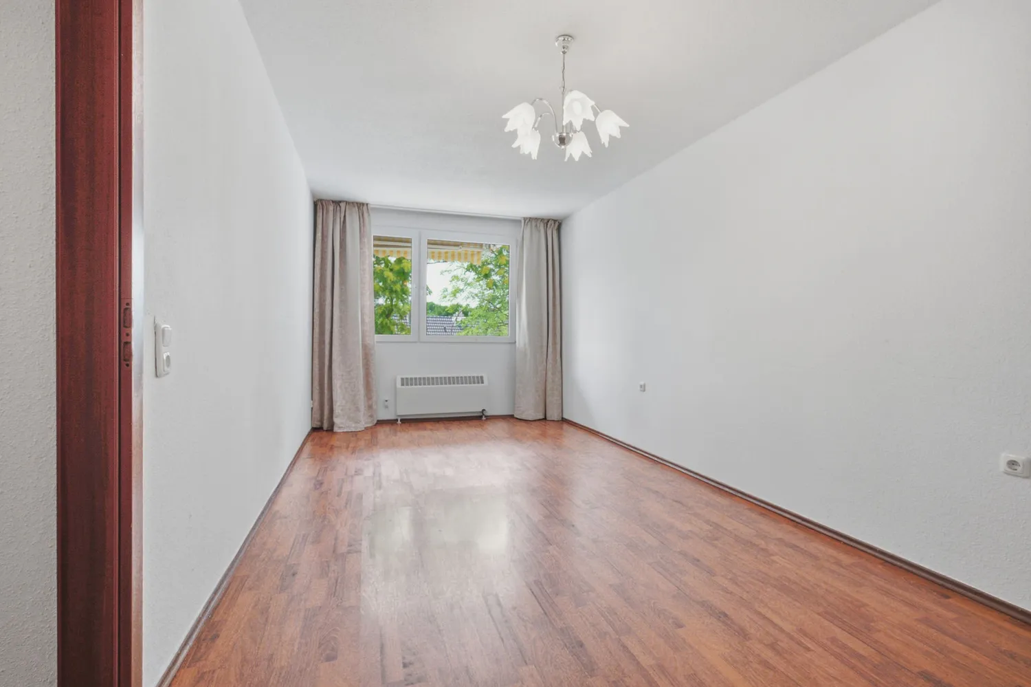 2 Zimmer Wohnung mit 60 m² in Köln – Bild 2