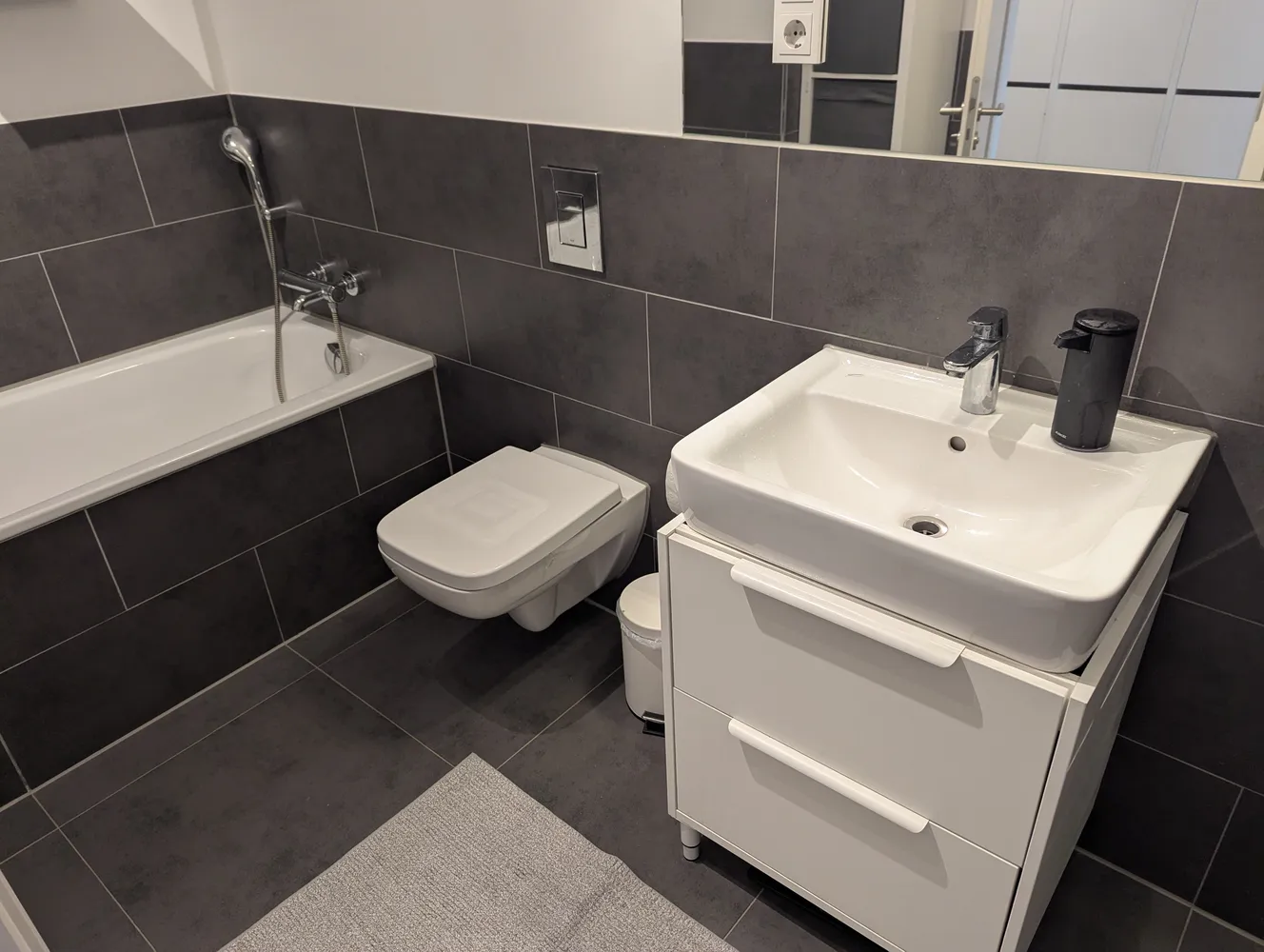 3 Zimmer Wohnung mit 94 m² in Frankfurt am Main – Bild 9