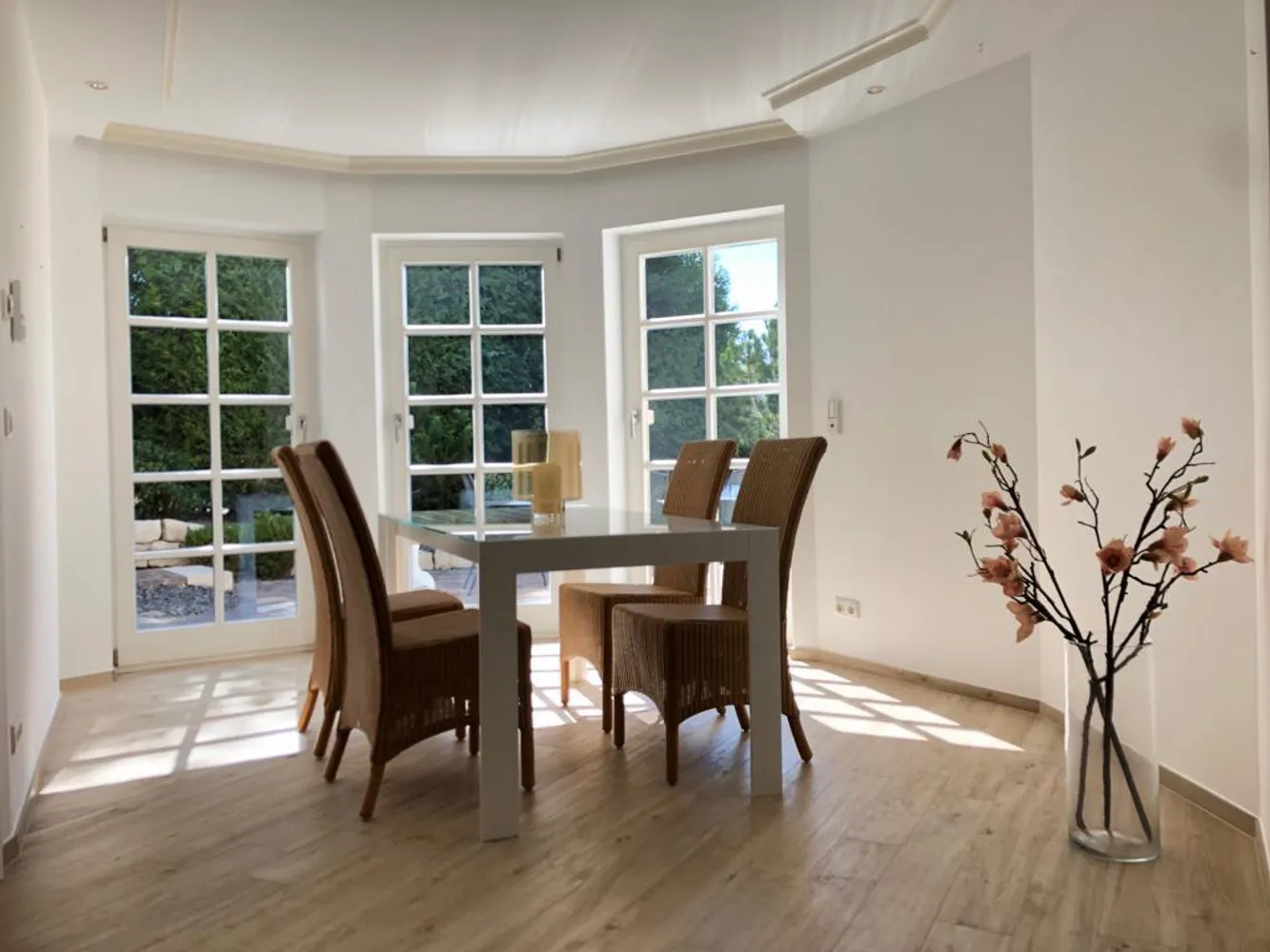 3 Zimmer Wohnung mit 108 m² in Wiesbaden – Bild 3