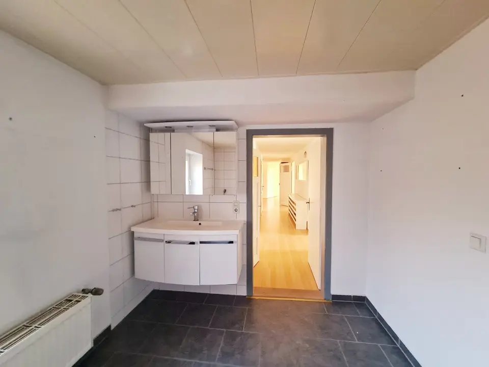 4 Zimmer Wohnung mit 110 m² in Halle (Saale) – Bild 9