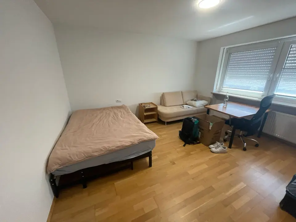 WG-Zimmer mit 20 m² in Freising – Bild 1