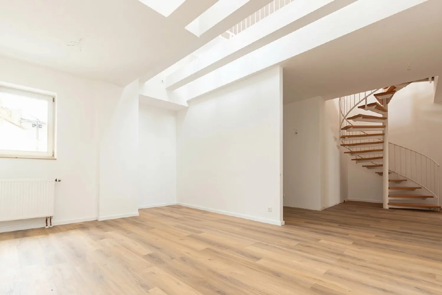 4 Zimmer Wohnung mit 154 m² in Leipzig – Bild 3