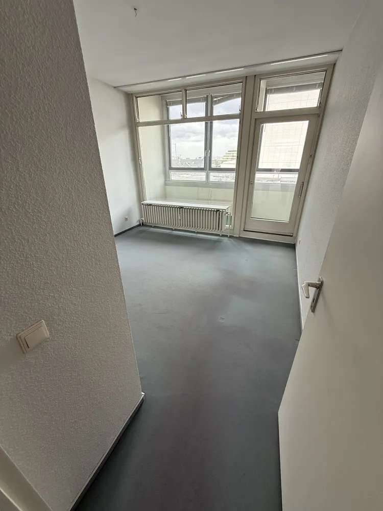 4 Zimmer Wohnung mit 131 m² in Ludwigshafen am Rhein – Bild 9