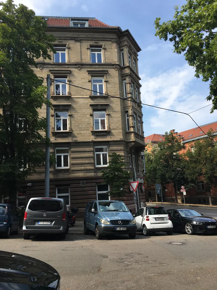 3 Zimmer Wohnung mit 80 m² in Stuttgart – Bild 2