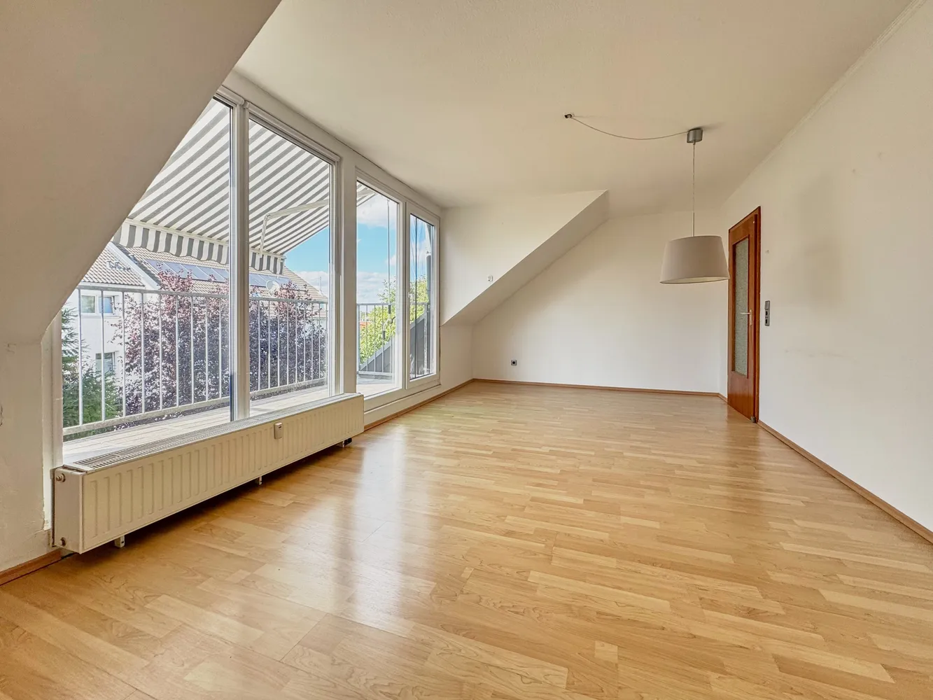 3 room apartment with 65 m² in Cologne – Photo 2