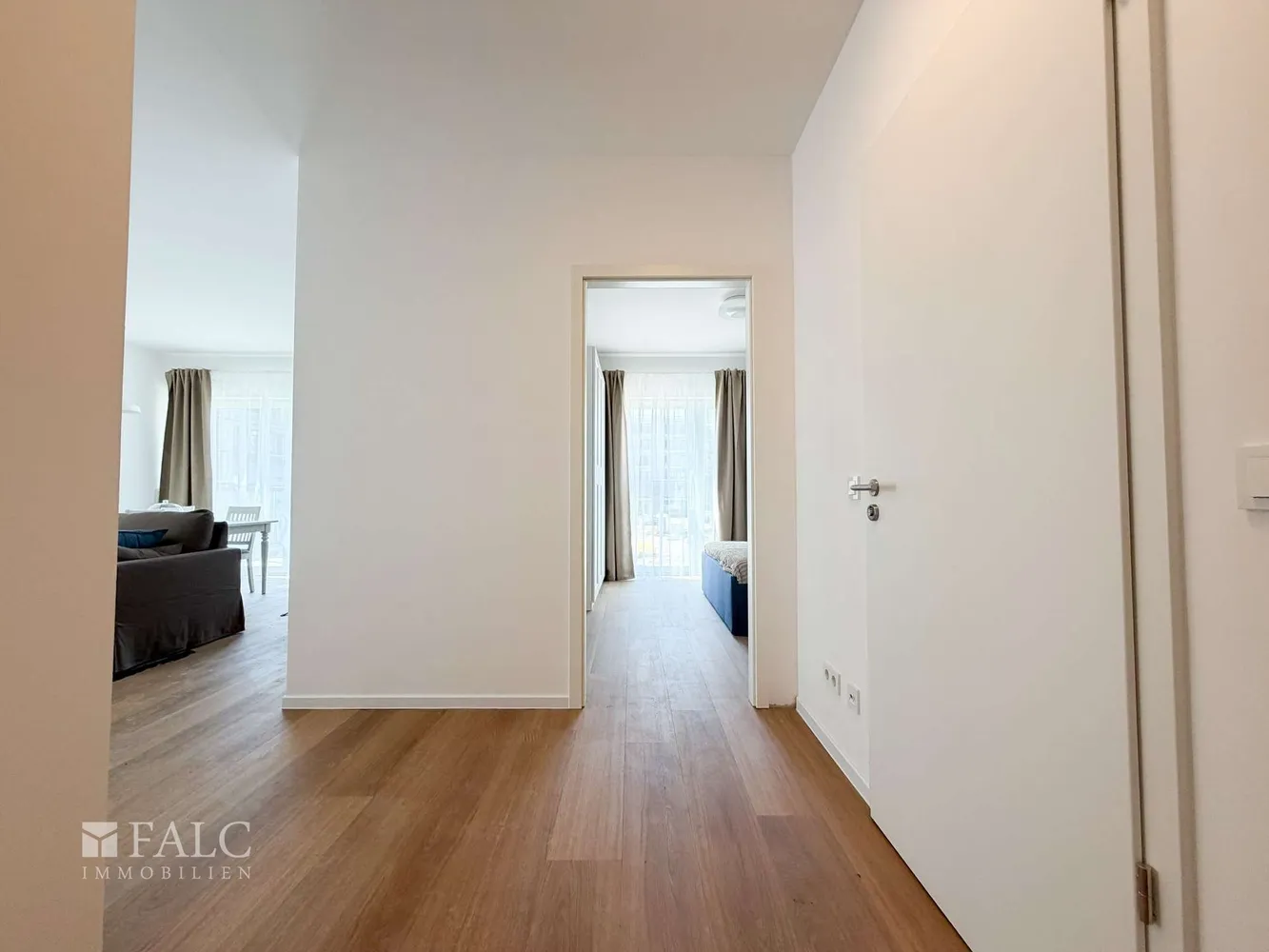 4 Zimmer Wohnung mit 106 m² in Dresden – Bild 12