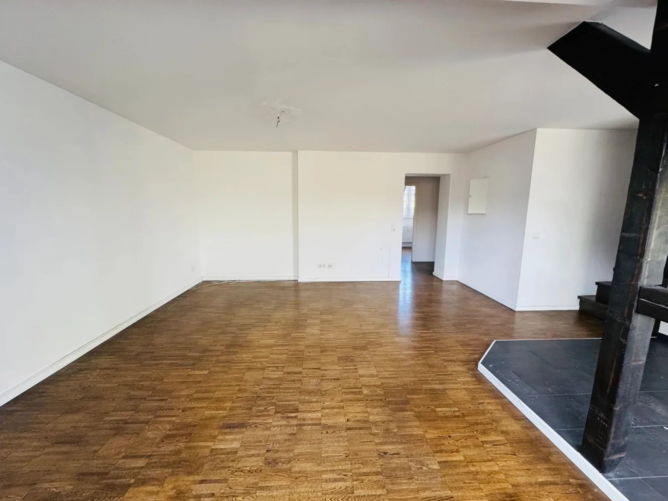4 Zimmer Wohnung mit 95 m² in Düsseldorf – Bild 5