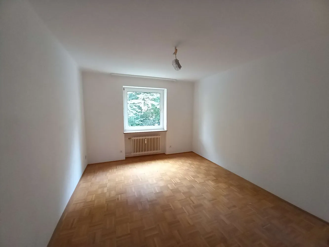 3 Zimmer Wohnung mit 72 m² in Hof – Bild 2