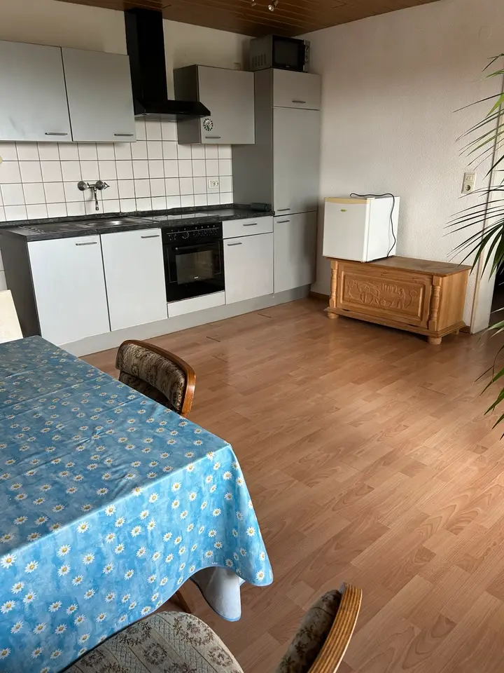 2 Zimmer Wohnung mit 70 m² in Bergisch Gladbach – Bild 3