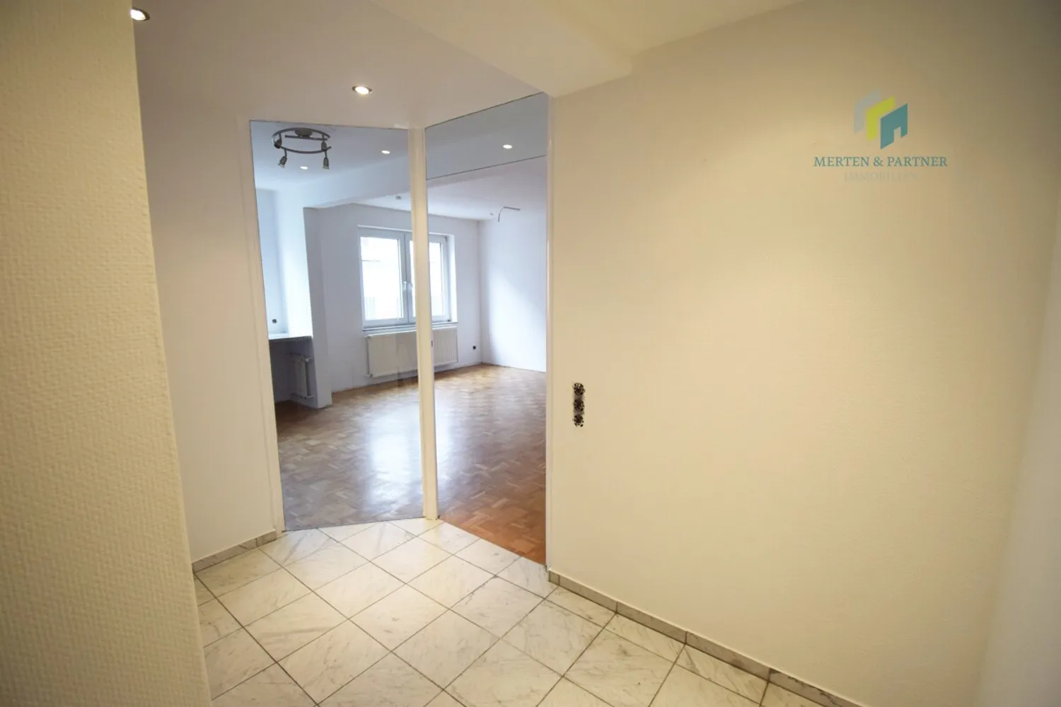 2 room apartment with 58 m² in Wuppertal – Photo 3