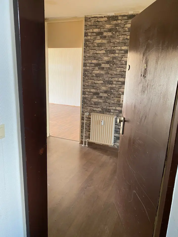 4 Zimmer Wohnung mit 96 m² in Hannover – Bild 2