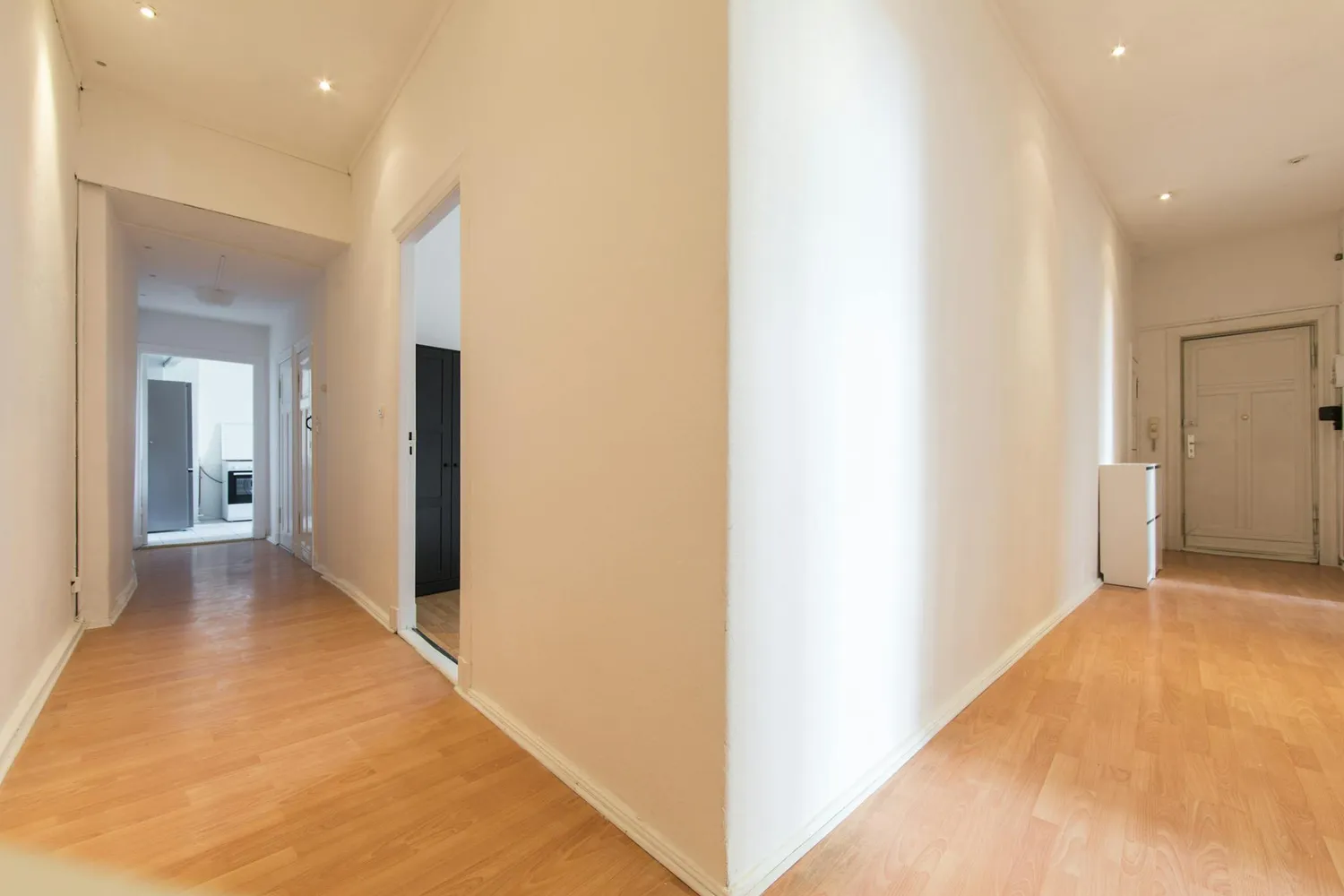 Shared room with 14 m² in Berlin – Photo 8