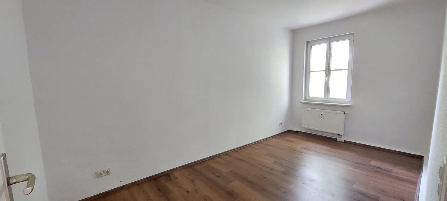 3 Zimmer Wohnung mit 66 m² in Suhl – Bild 5