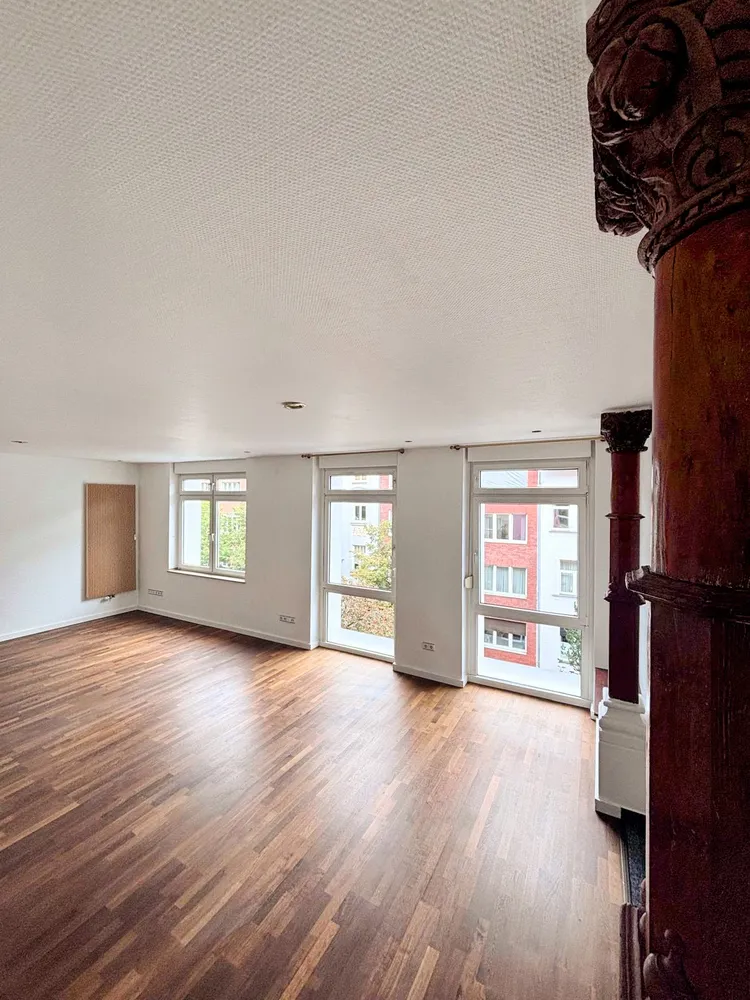 3 Zimmer Wohnung mit 145 m² in Düsseldorf – Bild 1