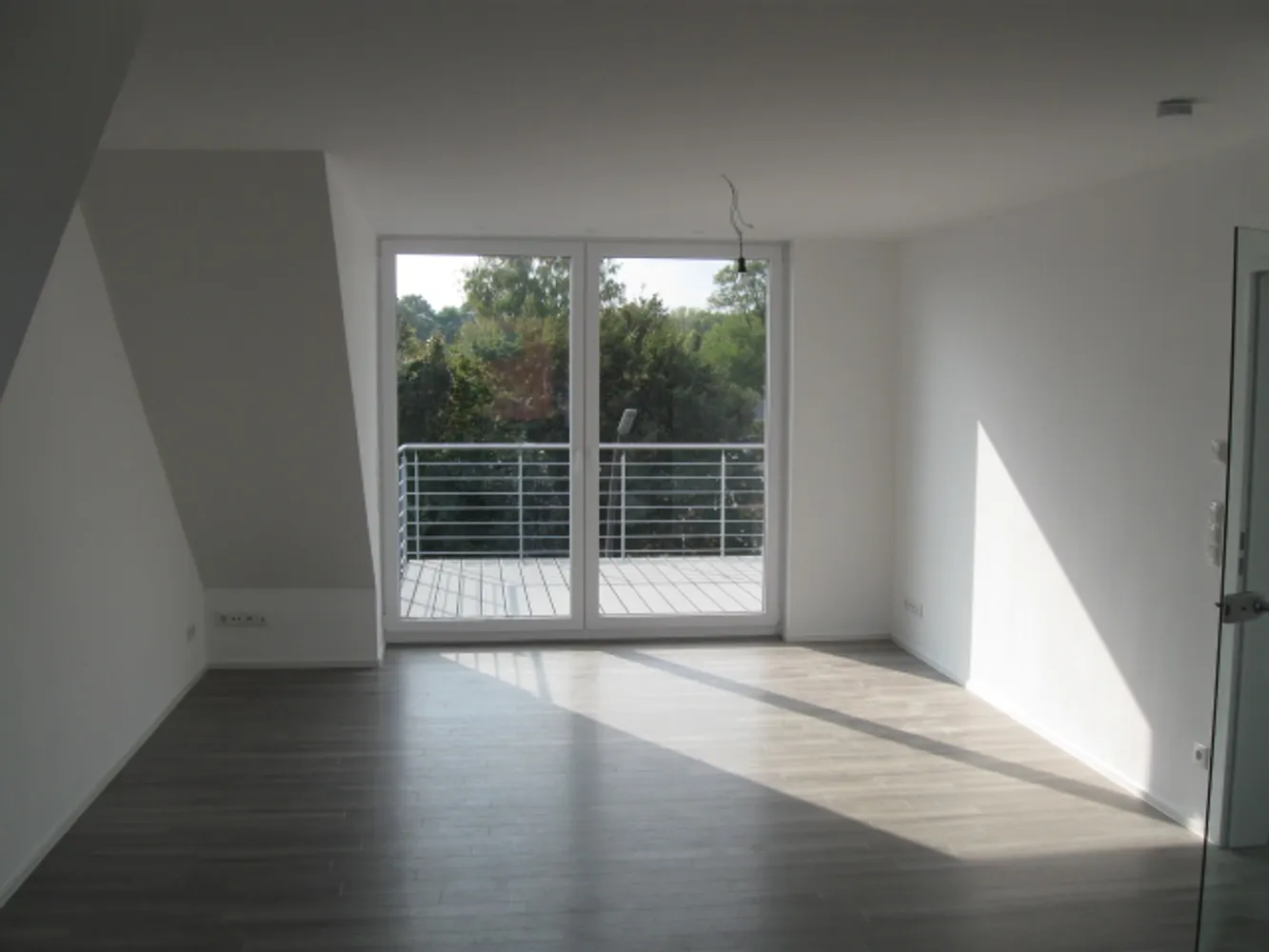 2 Zimmer Wohnung mit 67 m² in Bonn – Bild 2
