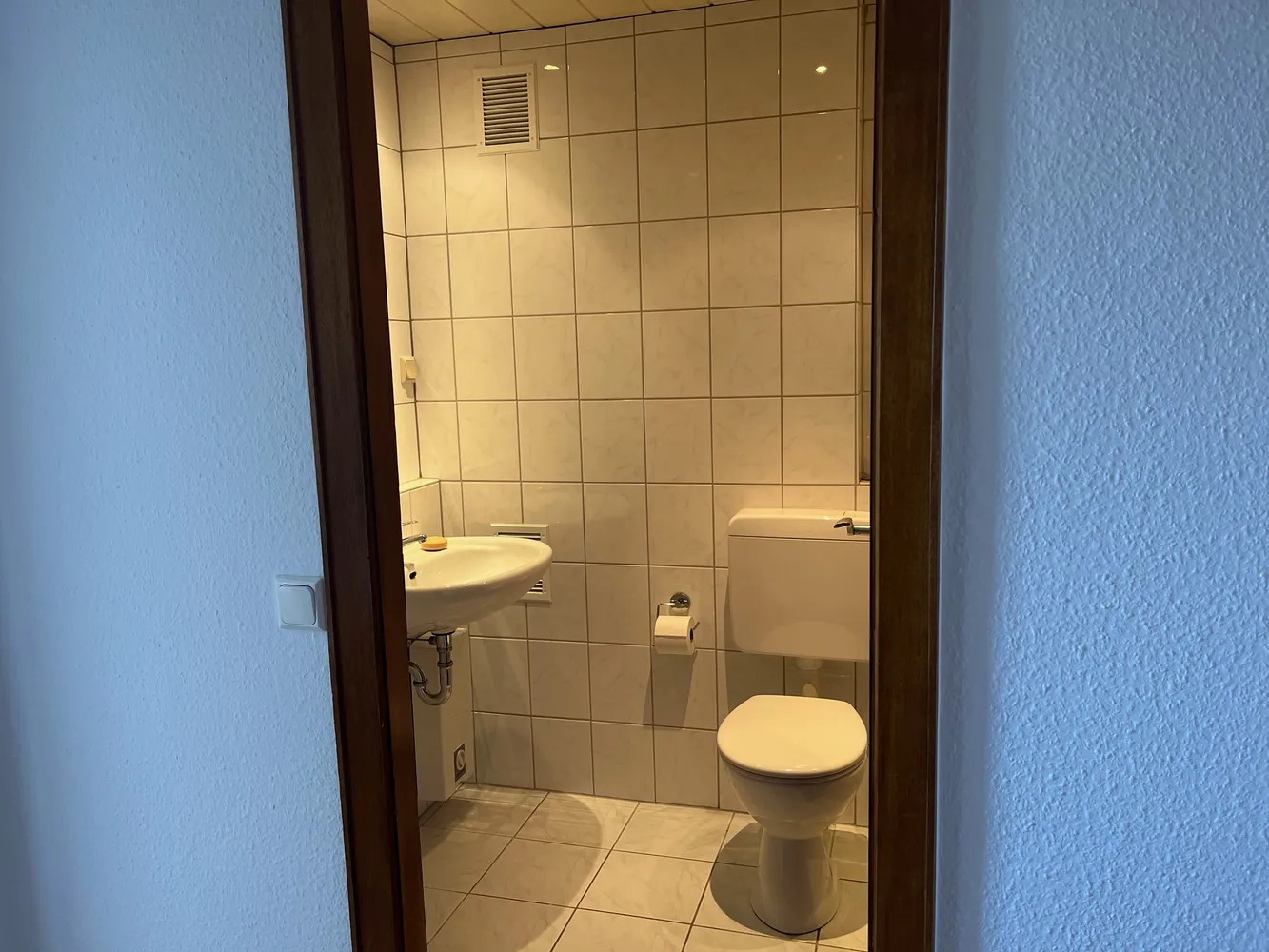 2 room apartment with 33 m² in Duisburg – Photo 4