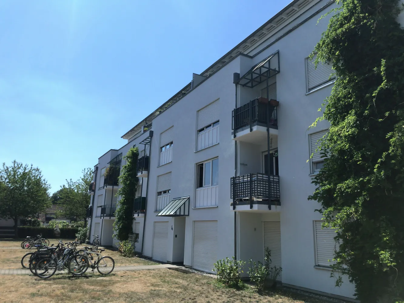 2 Zimmer Wohnung mit 52 m² in Karlsruhe – Bild 1