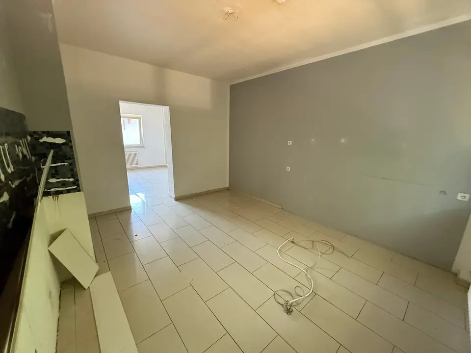 7 Zimmer Wohnung mit 175 m² in Duisburg – Bild 7