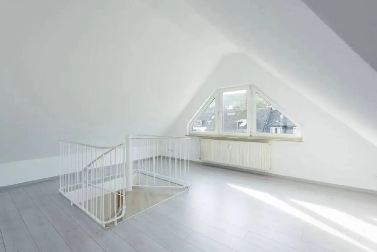 4 Zimmer Wohnung mit 129 m² in Wuppertal – Bild 2