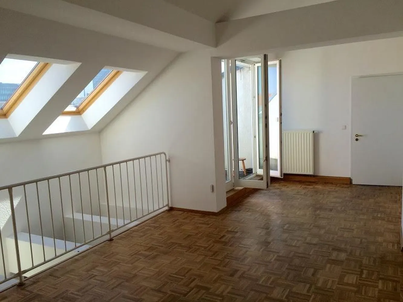 3 Zimmer Wohnung mit 130 m² in Berlin – Bild 1